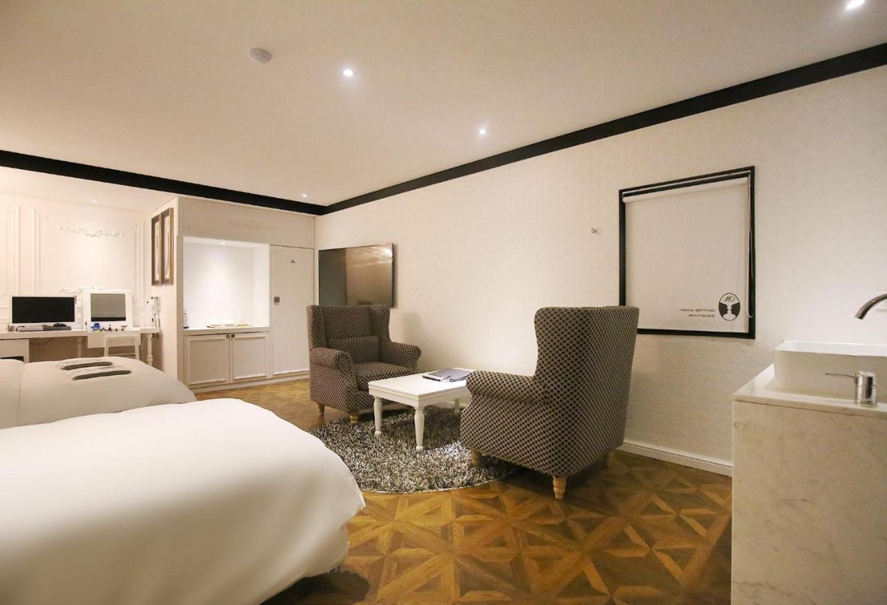 Mari Hotel Чхонджу Екстер'єр фото